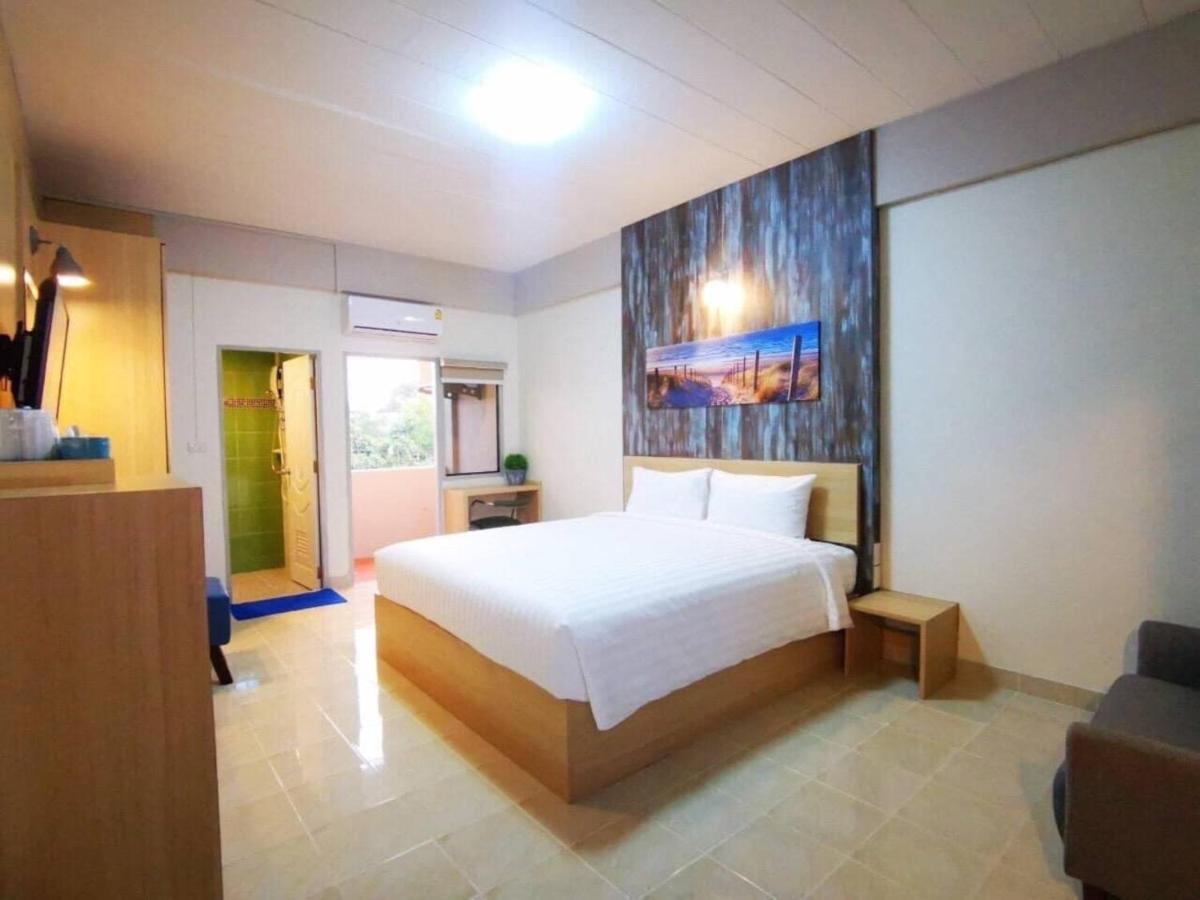 Blue Bed Pattaya Sha Hotel